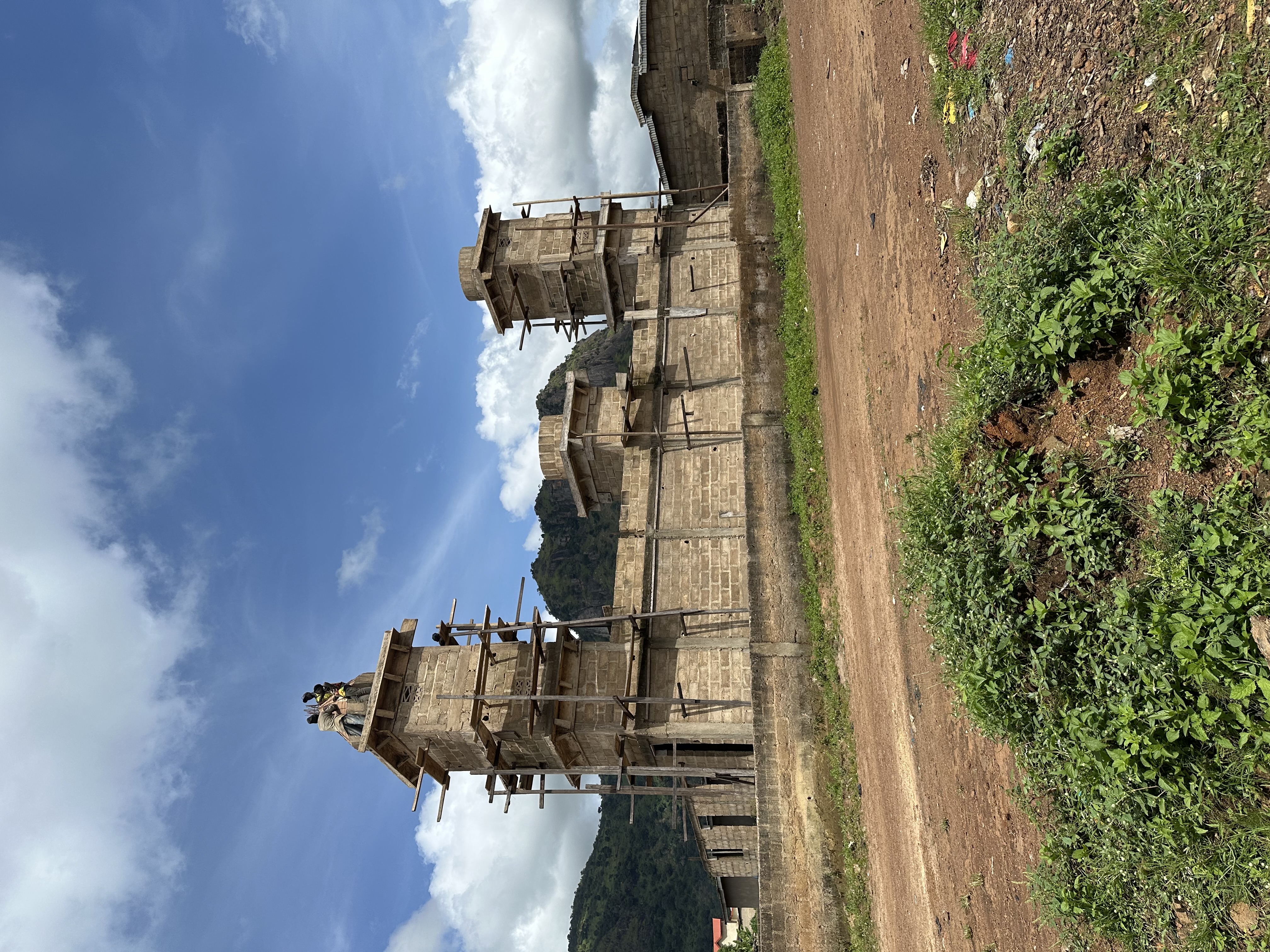 Aide pour la construction du mosquée depuis trois ans