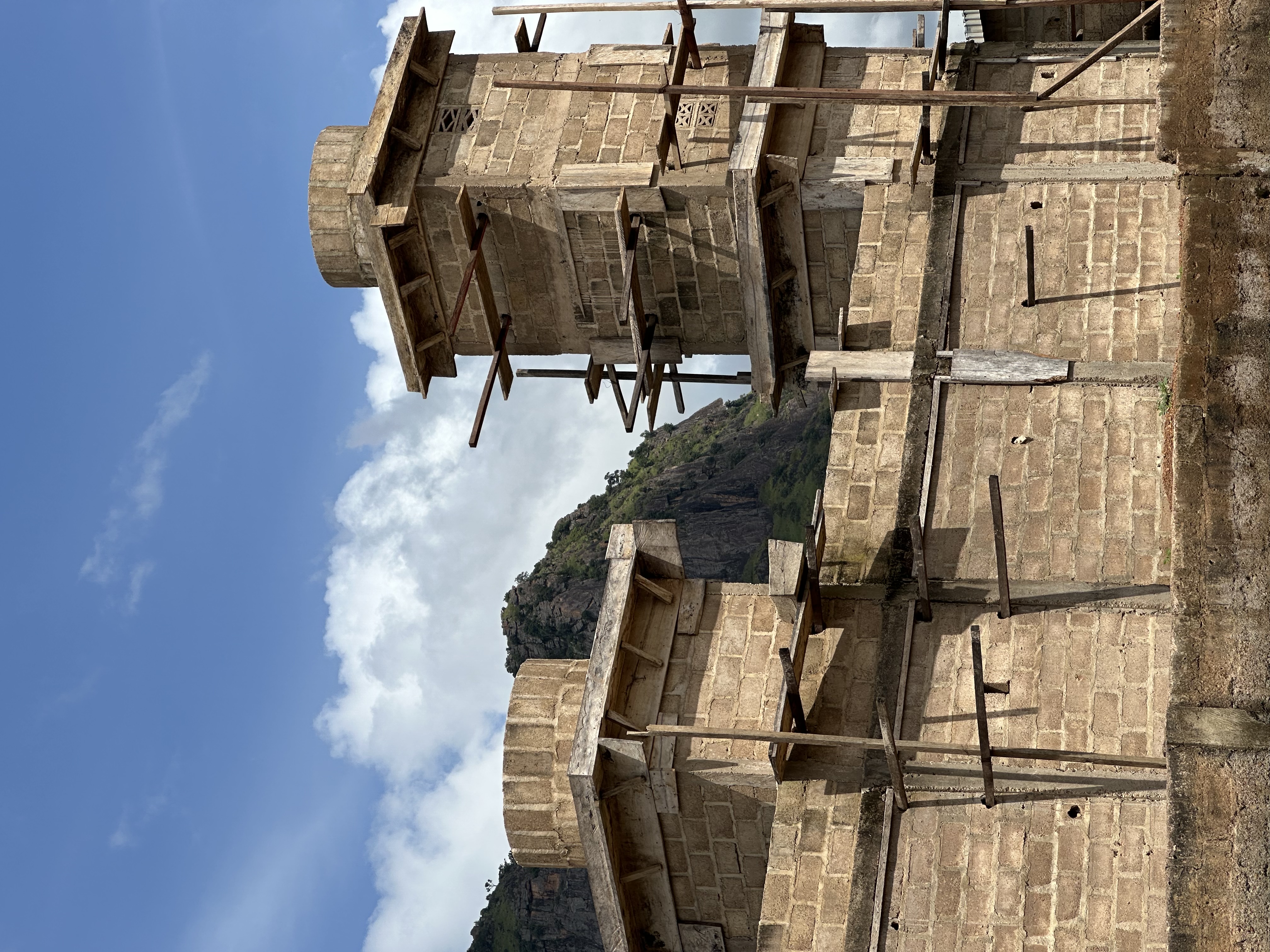 Aide pour la construction du mosquée depuis trois ans - Image 2