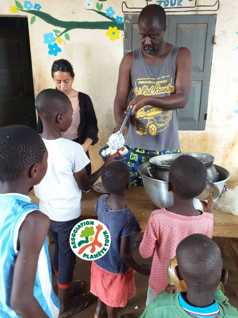 Ensemble pour un repas chaud de fin d'année 2025 - Image 4