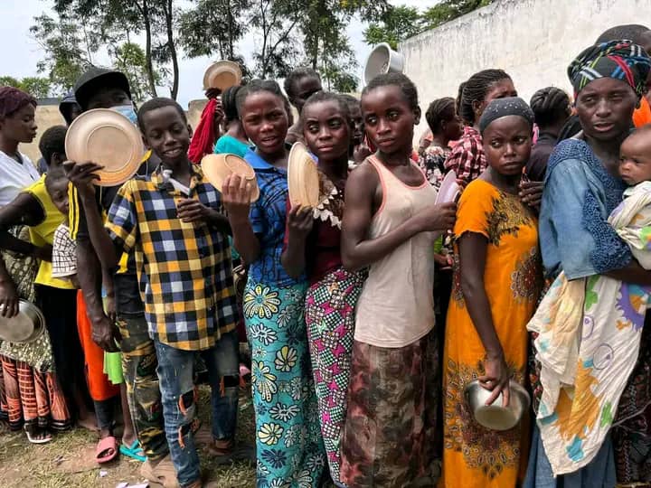 Main dans la main (prise en charge des enfants orphelins, handicapés et personnes âgées vulnérables en milieux ruraux en territoire de Fizi, province du Sud kivu en République démocratique du Congo)