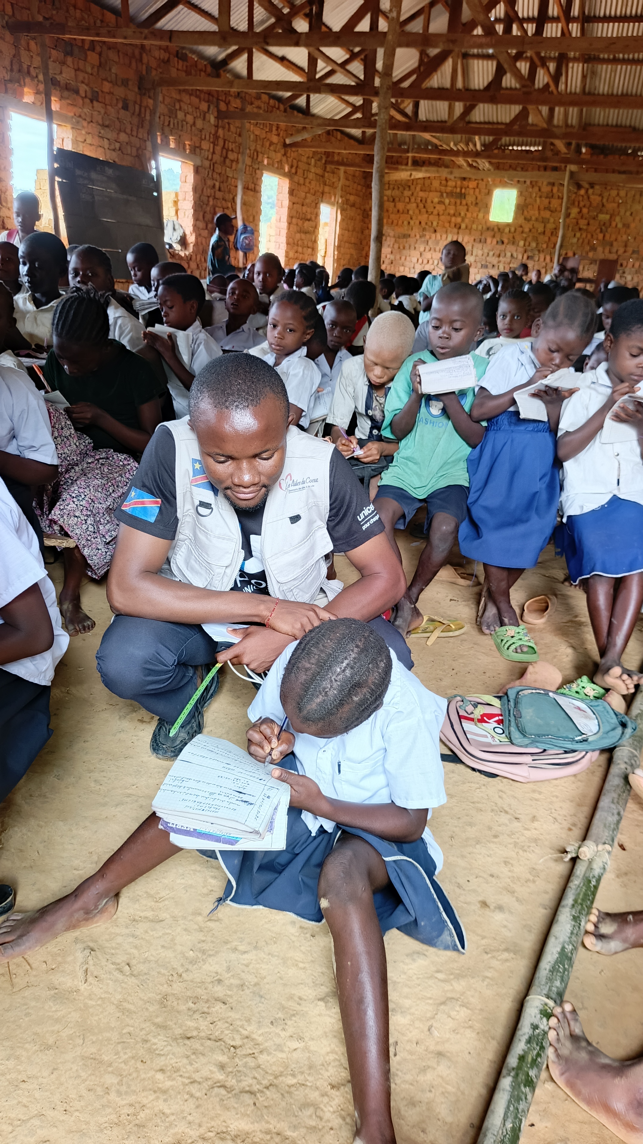Appui à l’éducation de 500 enfants déplacés au Maniema