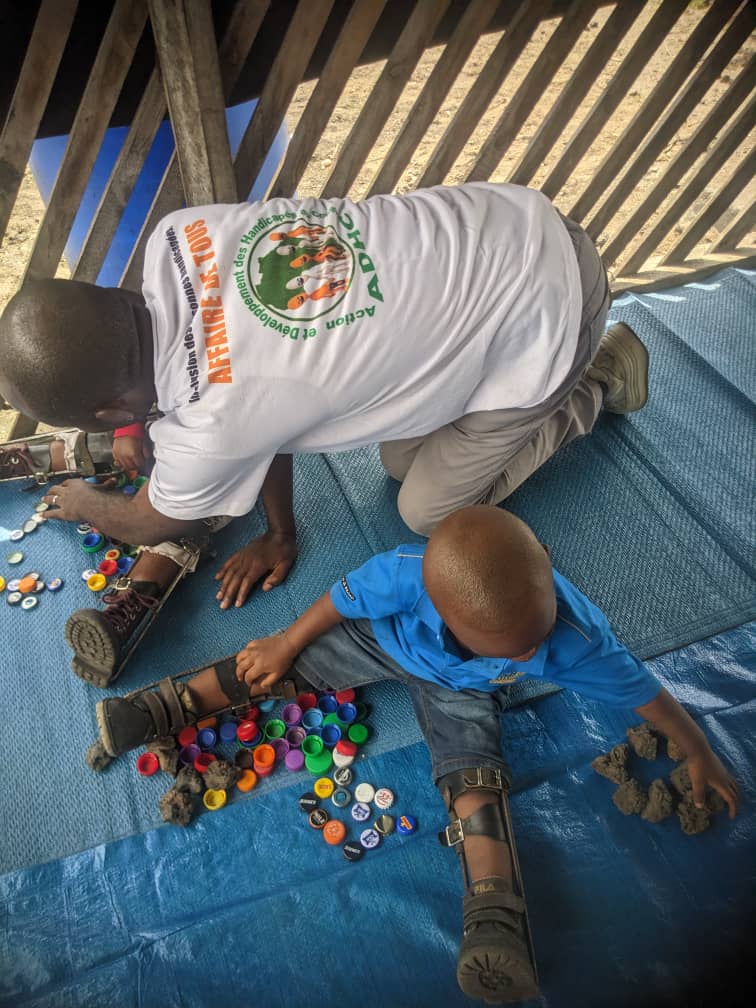 Solidarité pour enfants handicapés orphelins à Goma