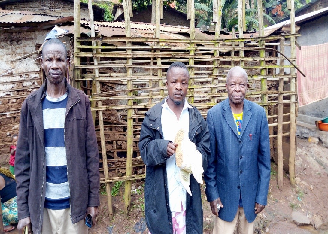 Construction des abris en faveur de 50 Familles vulnérables de troisième âge touchés par les catastrophes naturelles dans la commune urbaine d’Ibanda/ Ville de Bukavu /Province du sud - Kivu /Est de la R D Congo