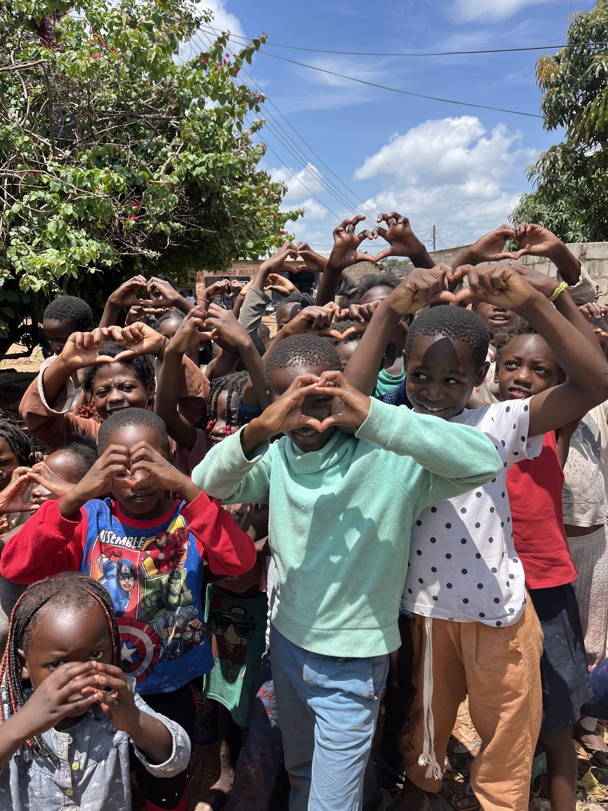 Soutiens Mon Voyage Humanitaire : Ensemble, On Change des Vies