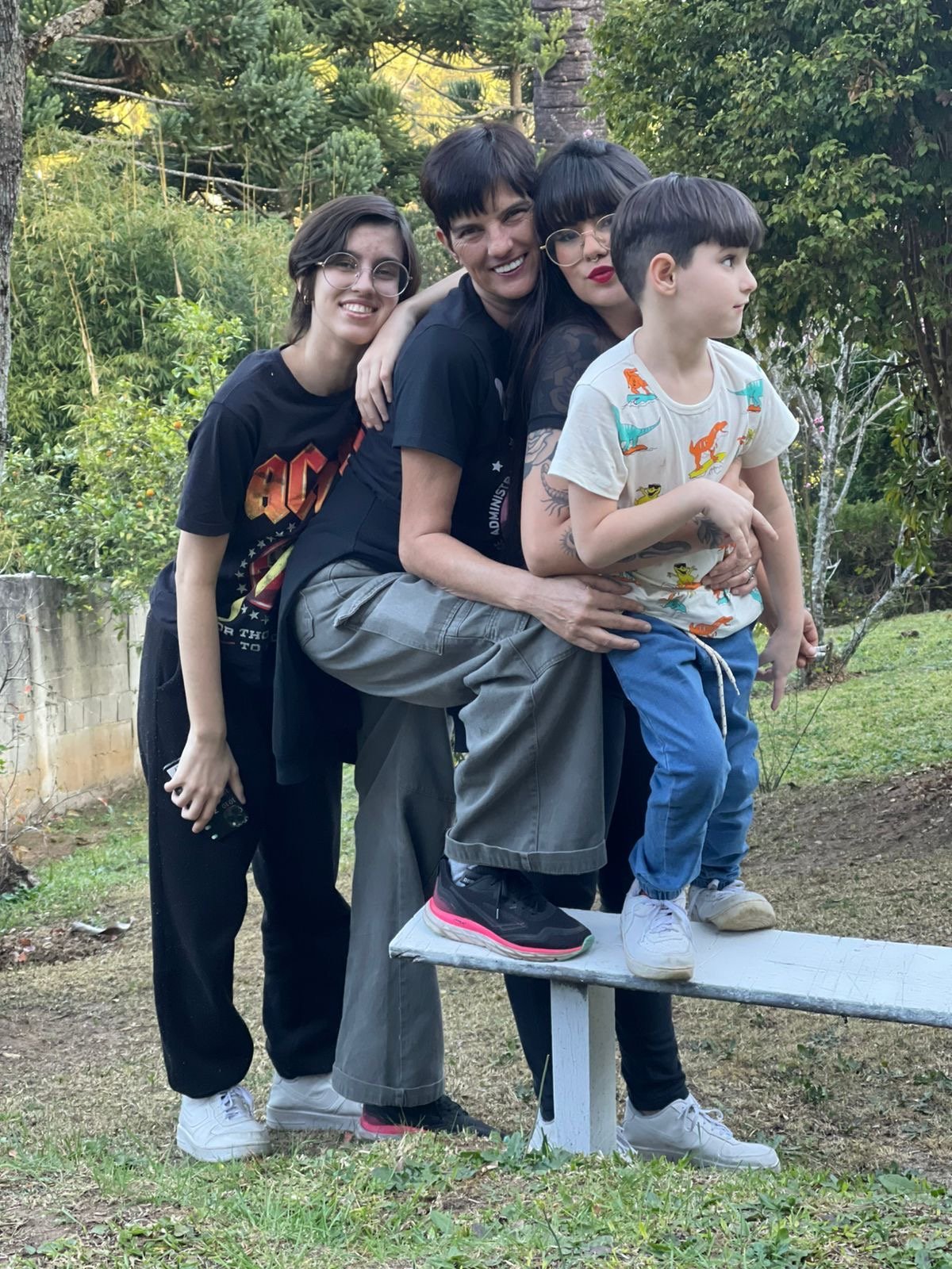 Mãe solo, duas filhas e um neto , pedindo ajuda!