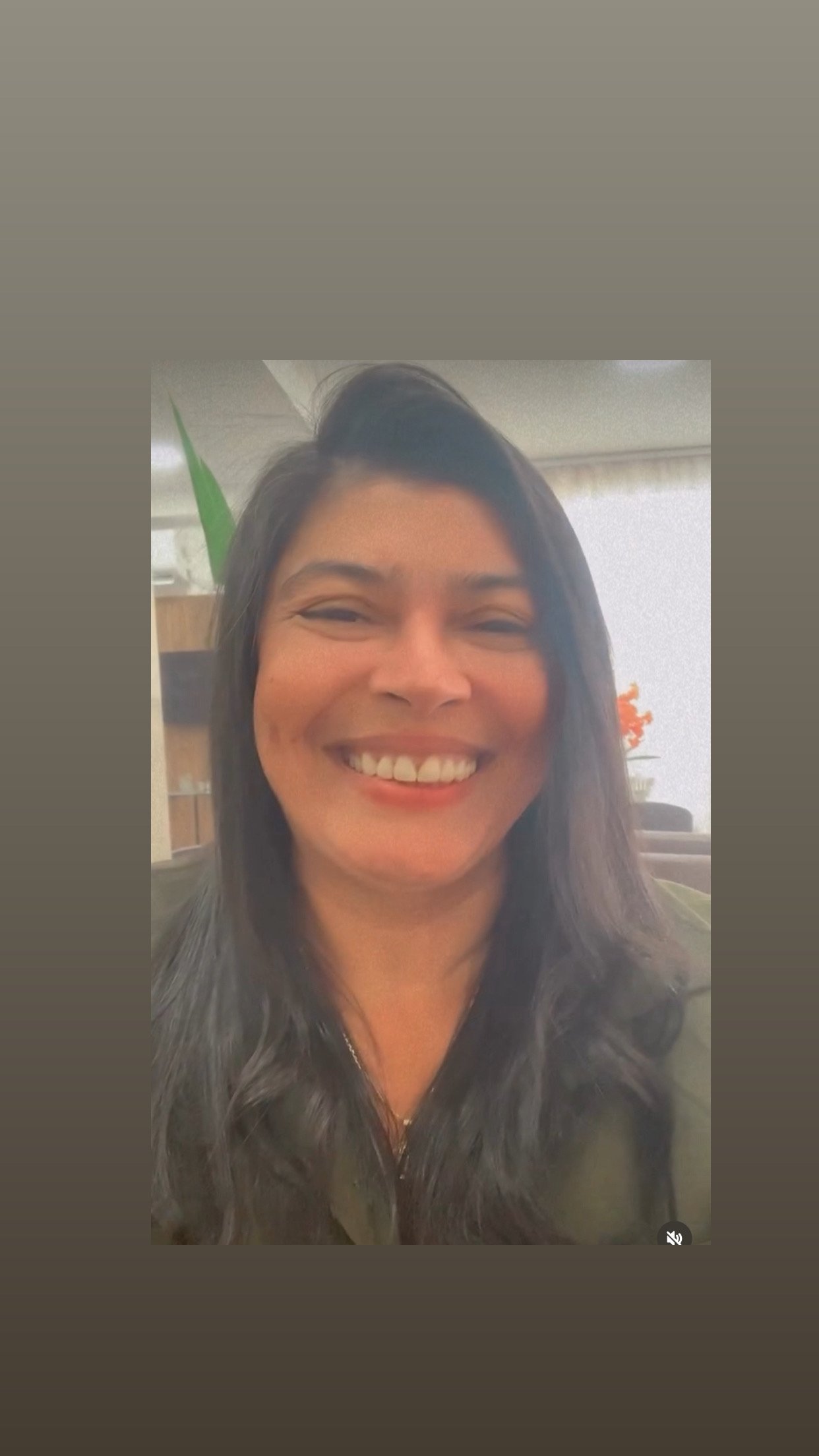 Meu nome é Edilma. Hoje venho, com muita humildade, compartilhar um pouco da minha história e pedir a ajuda de vocês