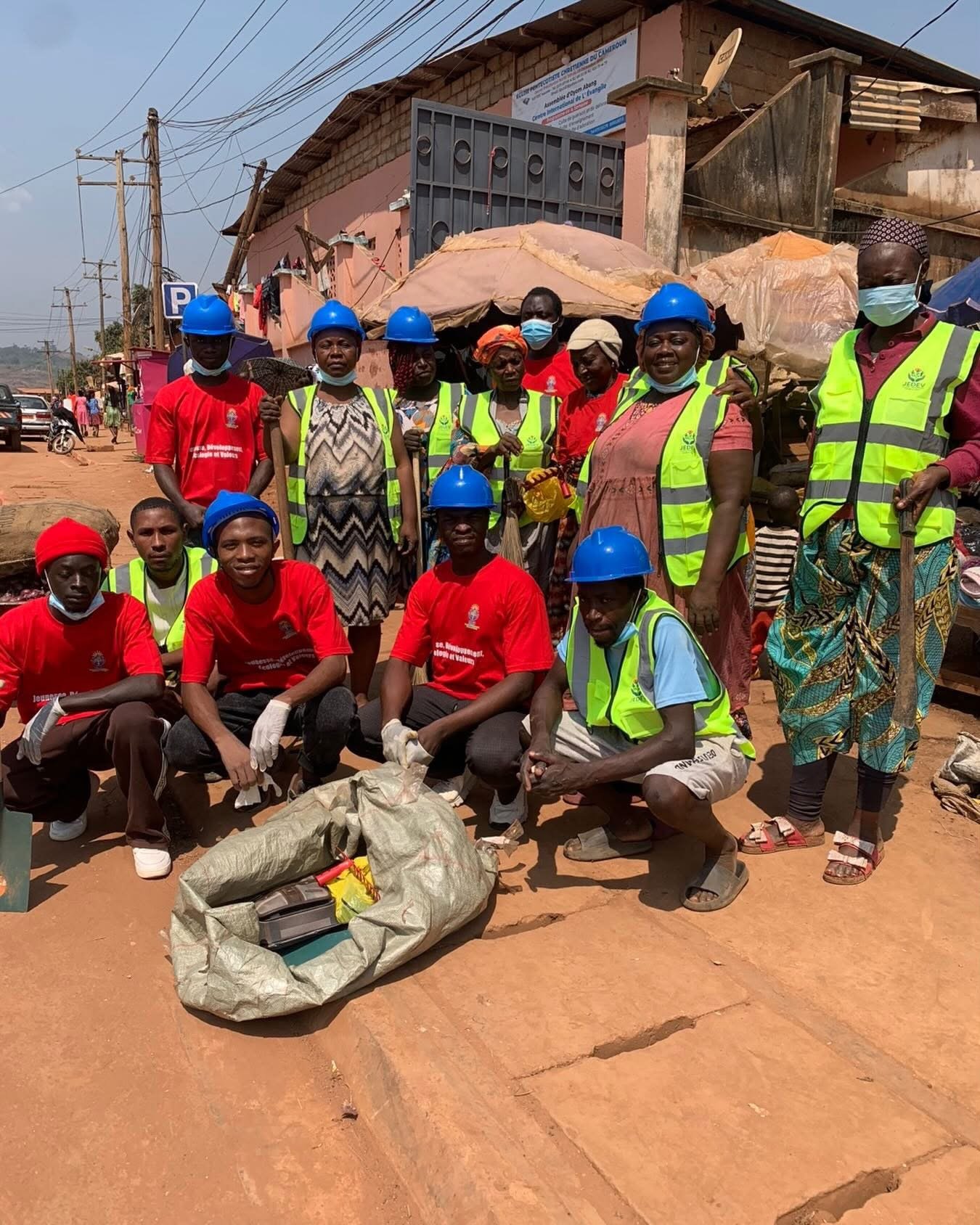 Supporting the young people of the JEDEV association who protect the environment through reforestation, recycling…. etc.